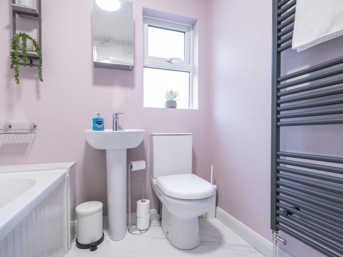 Pass The Keys 58 Lw Ave Stunning 2Br Terrace Top Location Lots Nearby Belfast Exterior foto