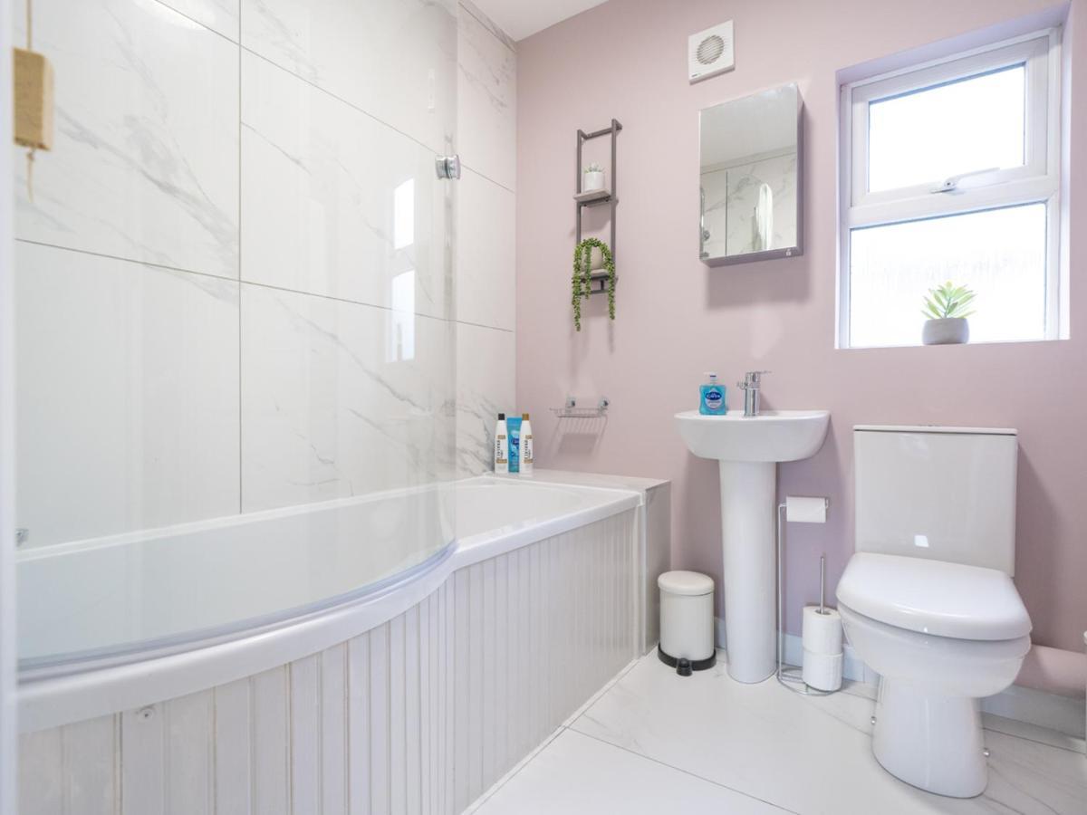 Pass The Keys 58 Lw Ave Stunning 2Br Terrace Top Location Lots Nearby Belfast Exterior foto
